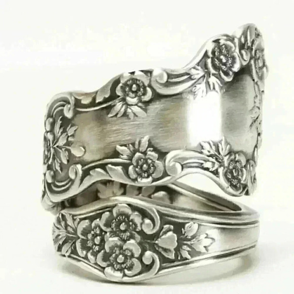 NEW Gorgeous Silver Flower Scroll Wrap Ring - Picture 2 of 4